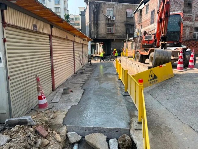 �Ͼ�С������ʩ���У�����ͼ��