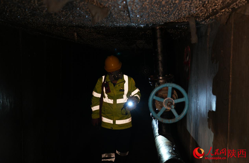 ��ΰ���ڵع����ڽ�������Ѳ�졣���������� �����