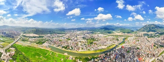 ���������������񡱹�������ȶ�����ת��Ϊ����չ�ĺ��ľ�����